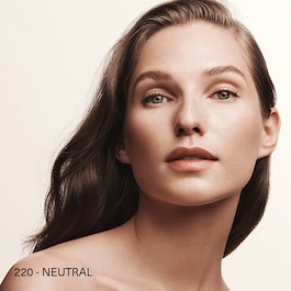 The Soft Fluid Long Wear Foundation SPF 20 - Fond de ten cu SPF 20