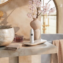 The Ritual of Sakura - Spuma de dus