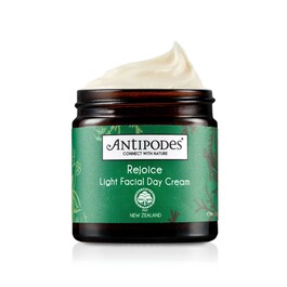 Rejoice Light Facial Day Cream - Crema hidratanta pentru fata