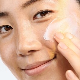 Even Better Clinical Brightening Moisturizer - Crema hidratanta