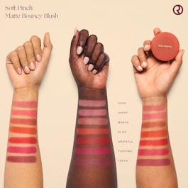 Soft Pinch Matte Bouncy Blush - Blush mat cu efect de voal