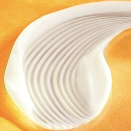 Glow Daily Vitamin C Gel Cream - Crema gel cu vitamina C