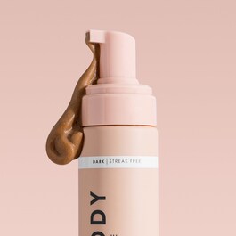 Self Tanning Mousse - Spuma autobronzanta pentru corp