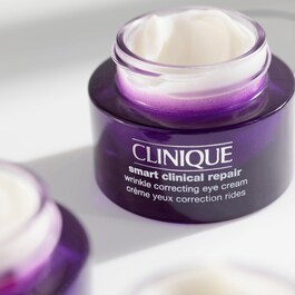 Clinique Smart Clinical Repair - Crema antirid pentru ochi