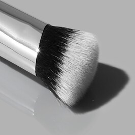 Cruelty-Free Concealer Brush - Pensula pentru corector