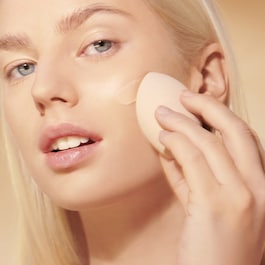 Watertone Skin Perfecting Fresh Foundation - Fond de ten lichid