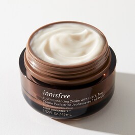 Youth Enhancing Cream with Black Tea - Crema pentru ten