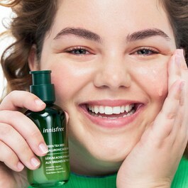 Green Tea Hyaluronic Acid Serum - Serum cu Acid Hialuronic