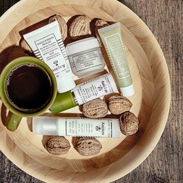 Botanical D-TOX - Tratament de noapte cu efect de detoxifiere a pielii
