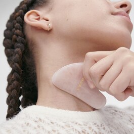 Gua Sha Quartz Rose - Fata si gat