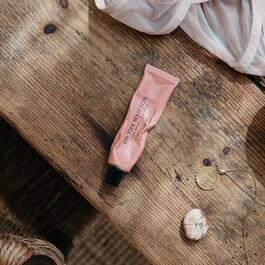 Hand Cream - Crema hidratanta pentru maini