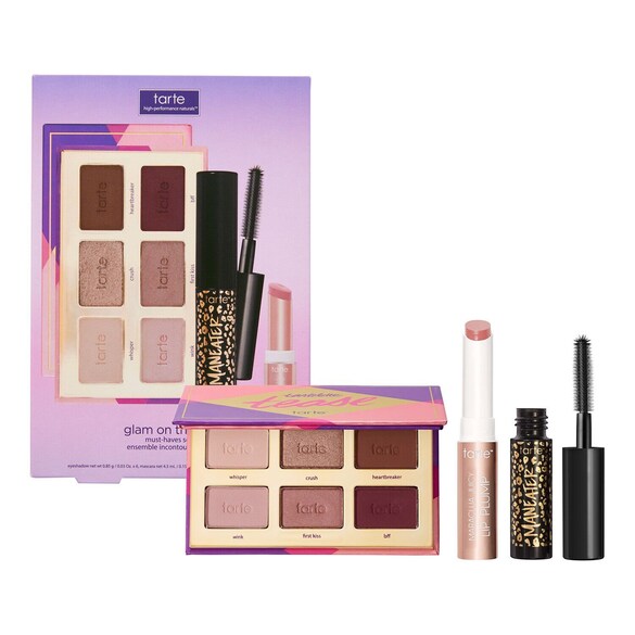Glam On The Go Must-Haves Set - Set de machiaj în format de voiaj, Tarte
