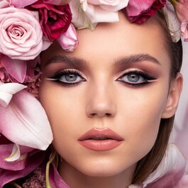 I Need A Rose Lipstick - Ruj de buze