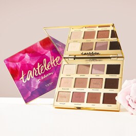 Paleta Tartelette™ in Bloom Amazonian clay