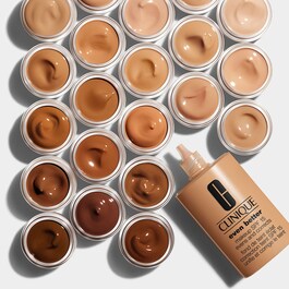 Even Better Makeup SPF 15 - Foundation SPF 15 evens and corrects