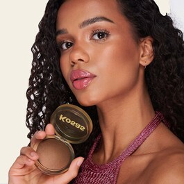 The Show Sun –Pudra bronzanta cu finisaj natural si luminos