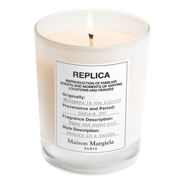 Replica Whispers in the Library - Lumanare parfumata, Maison Margiela