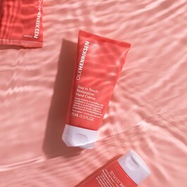 Stay In Touch Restorative Hand Crème - Crema de maini reparatoare
