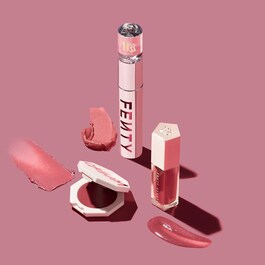 Cheeks Out Freestyle Cream Blush - Fard de obraz cremos