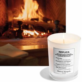 Replica By the Fireplace - Lumanare parfumata