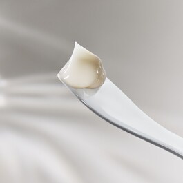 The Moisturizing Fresh Cream 