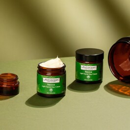 Rejoice Light Facial Day Cream - Crema hidratanta pentru fata