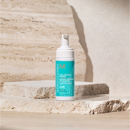 Curl Control Mousse - Spuma de ingrijire a parului cret