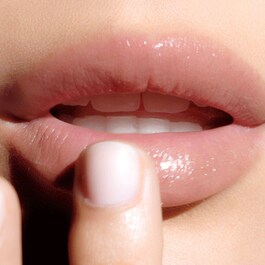 The Lip Volumizer