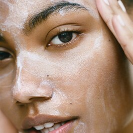 The Cleansing Foam - Spuma de curatare a tenului